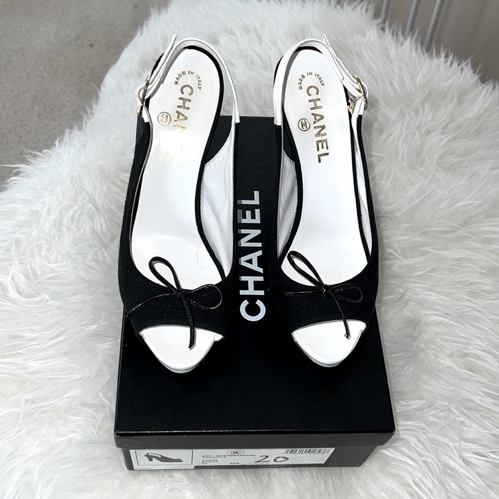 Chanel sandals